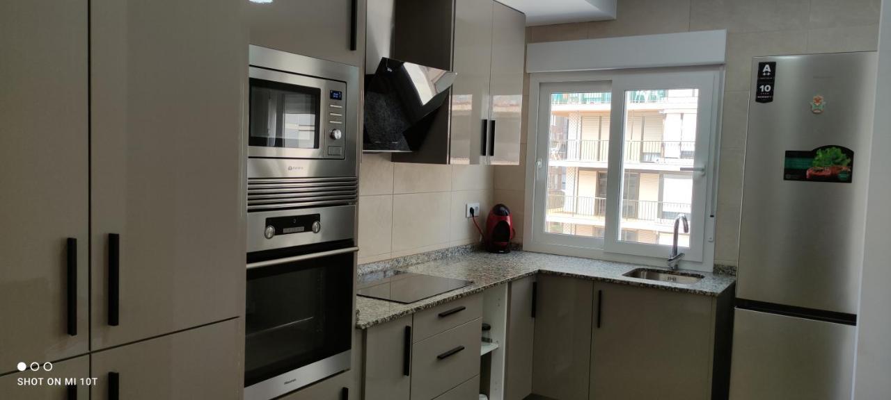 Beachfront Cozy Apartament Arenales Del Sol, Alicante Экстерьер фото